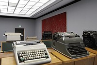 Space 2: Peggy Buth, listeners & typewriters (Olympia), 2009